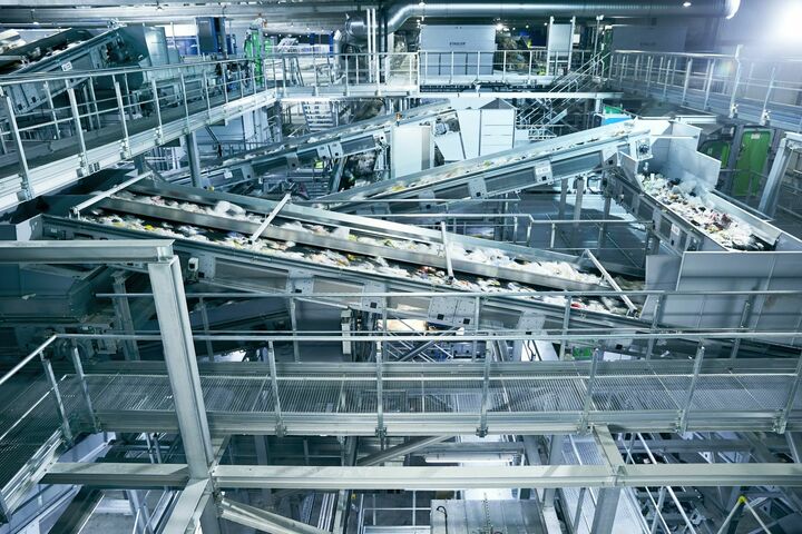 Photo 04 Pre Zero sorting plant in Eitting resized, Stadler