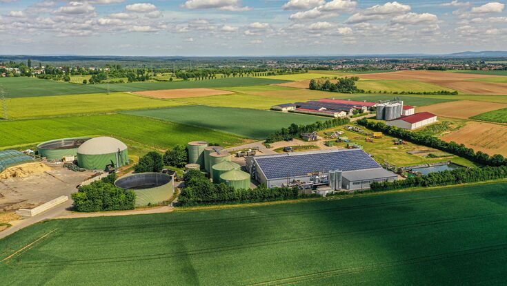 © Aquarius - stock.adobe.com Drone image of a modern biogas plant in Germany during daytime in summer