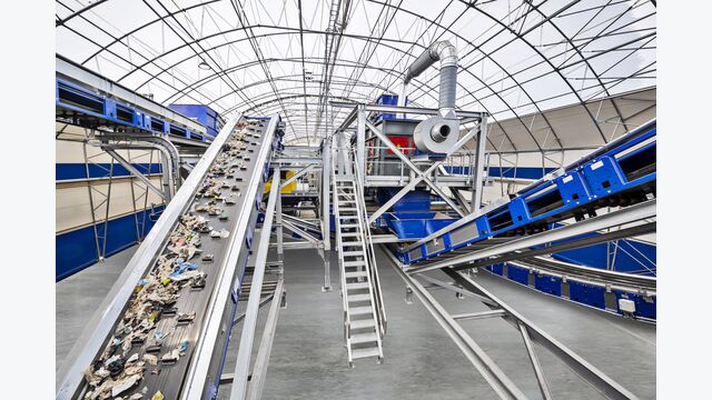 Photo 01 STADLER Test and Innvoation Center