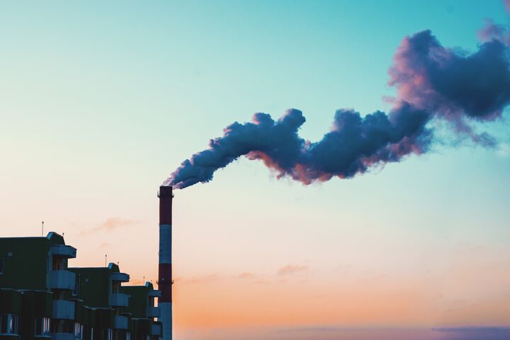 pollution, smog, steam, industrial, climate, smoke, city, factory, sky, air, environment, power, energy, pipe, gas, global, industry, skyline, chimney, atmosphere, change, chemical, chemistry, dioxide, dirty, ecology, emission, environmental, equipment, fossil, fuel, fumes, kiev, manufacturing, oil, paris climate agreement, petrochemical, plant, production, refinery, scotland, silhouette, smokestack, stack, structure, aa22h1g