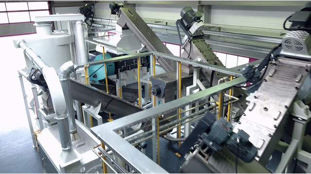 Vecoplan’s Cleanikum introduces a further step in plastics processing: cleaning.