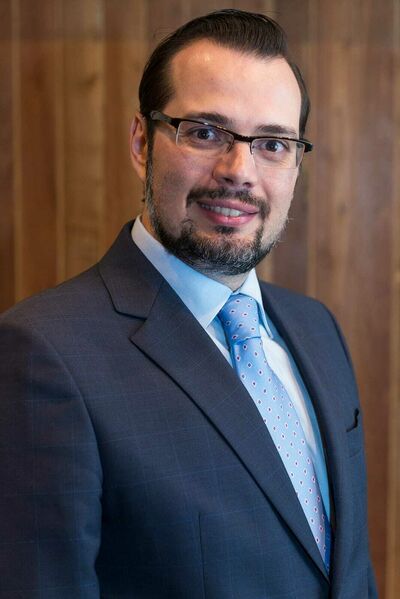 Carlos Silva headshot