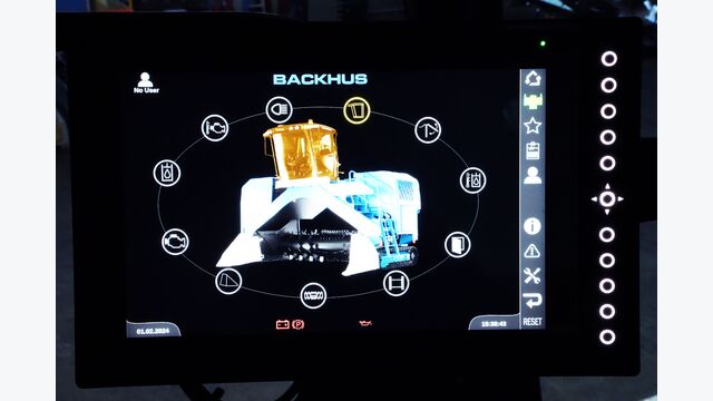The software has also been completely renewed and enables intuitive control of the machine.