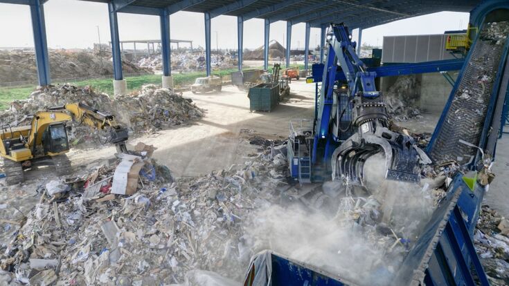 © Lubo Recycling Solutions FCC version 2 16x9
