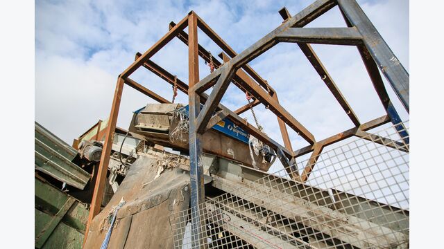 Bunting ElectroMax Overband Magnets at W Maw Recycling in Rotherham