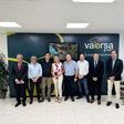Left to right: José Alberto Comos, General Manager of Vaersa; Francisco Javier Sendra, Regional Secretary of Environment and Territory; Alfons Dominguez, Mayor of Alzira; Salomé Pradas, Councillor of Environment, Water, Infrastructure and Territory; Enrique Montalva, Second Deputy Mayor; Jorge Blanco, Director General of Quality and Environmental Education; Raúl Esteban, Deputy Manager of Vaersa; and Xavier Balaguer, Manager of Local and Regional Administration for the area of Catalonia and the Valencian Community.