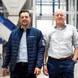 Innovating the standards in plastics recycling – this is the declared goal of the cooperation between Lindner Washtech and EREMA. Through targeted process optimisations along the entire value chain, the partners are setting new benchmarks in efficiency and recycling quality.

In the photo (from left to right): Marcel Willberg, Sales Director at Lindner Washtech, and Clemens Kitzberger, Business Development Manager Application Post Consumer at EREMA Group.