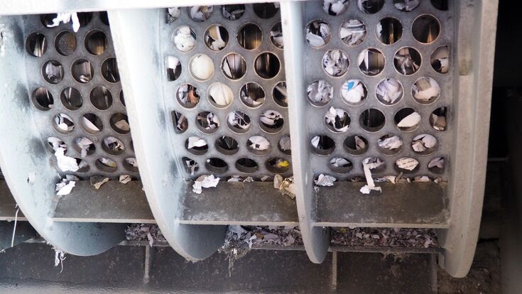 : Data protection at the highest level: Brokamp relies on the VIZ 1300 from Vecoplan for reliable, energy-efficient document destruction.