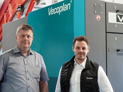 (left to right) Managers Heiner Brokamp and Bastian Wienen from Vecoplan