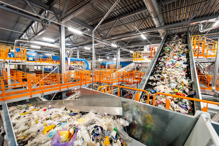SUTCO® TAKES NORWAY’S RECYCLING INTO
THE FUTURE WITH STATE-OF-THE-ART
PLASTICS SORTING PLANT