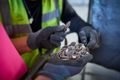 FINDER™ COLOR recovers copper/brass, cleans stainless steel, and purifies PCBs from mixed e-scrap