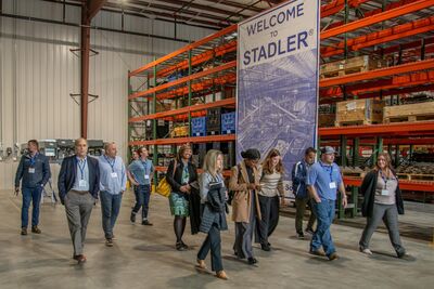 Photo 07 STADLER US New Premises Inauguration and Rundtour Groups