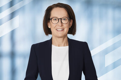 Menschen, Mitarbeiterbild, Mitarbeiterfoto, Mitarbeiterportrait, Katharina Schlegel, Global Industry Lead IFAT & Exhibition Director IFAT trade fairs abroad