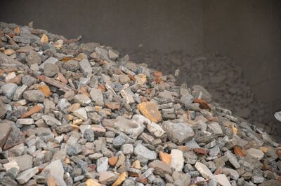 The result of six STEINERT sorting stages: gypsum-free recycled aggregate ready for use in Swiss concrete production.