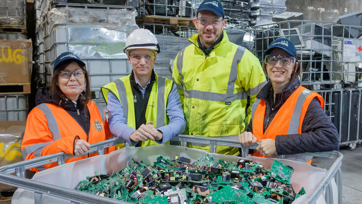 Royal Mint Visits Recycling Lives Services