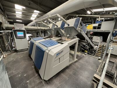 In fine sorting, MSort AF sorters have been in operation for decades (foreground), with the latest systems in STEINERT-yellow added this year.